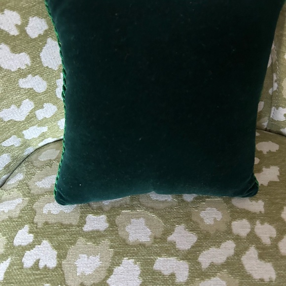 4 - Christmas pillows,needle point front velvet backs,perfect condition - Picture 2 of 9